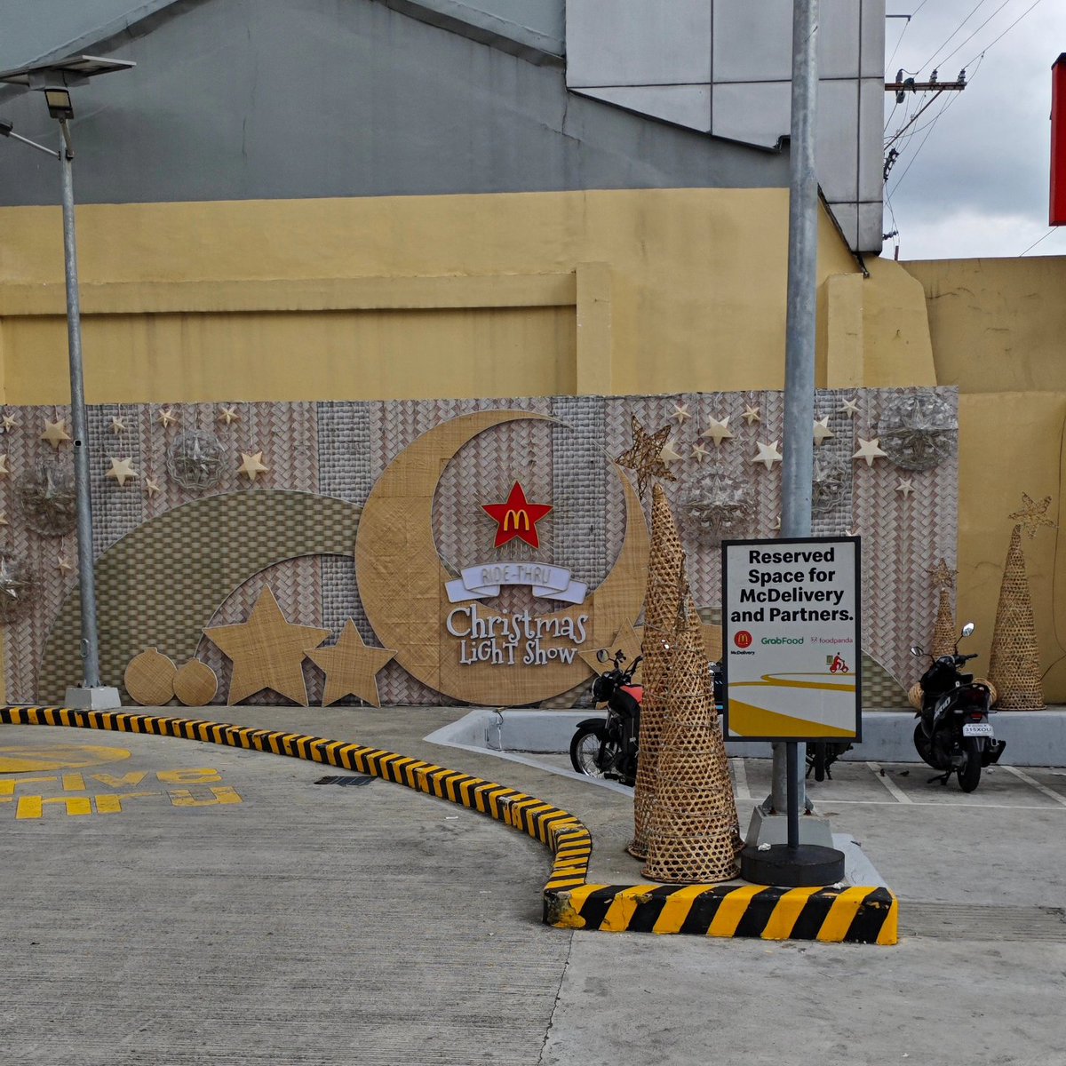 Papi Louie tweet media