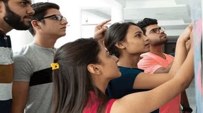 AmarujalaResult's tweet image. #CLAT2025 #Result Declared At consortiumofnlus.ac.in; Here&apos;s Direct Link
#CLAT2025Result 

results.amarujala.com/results-alert/…