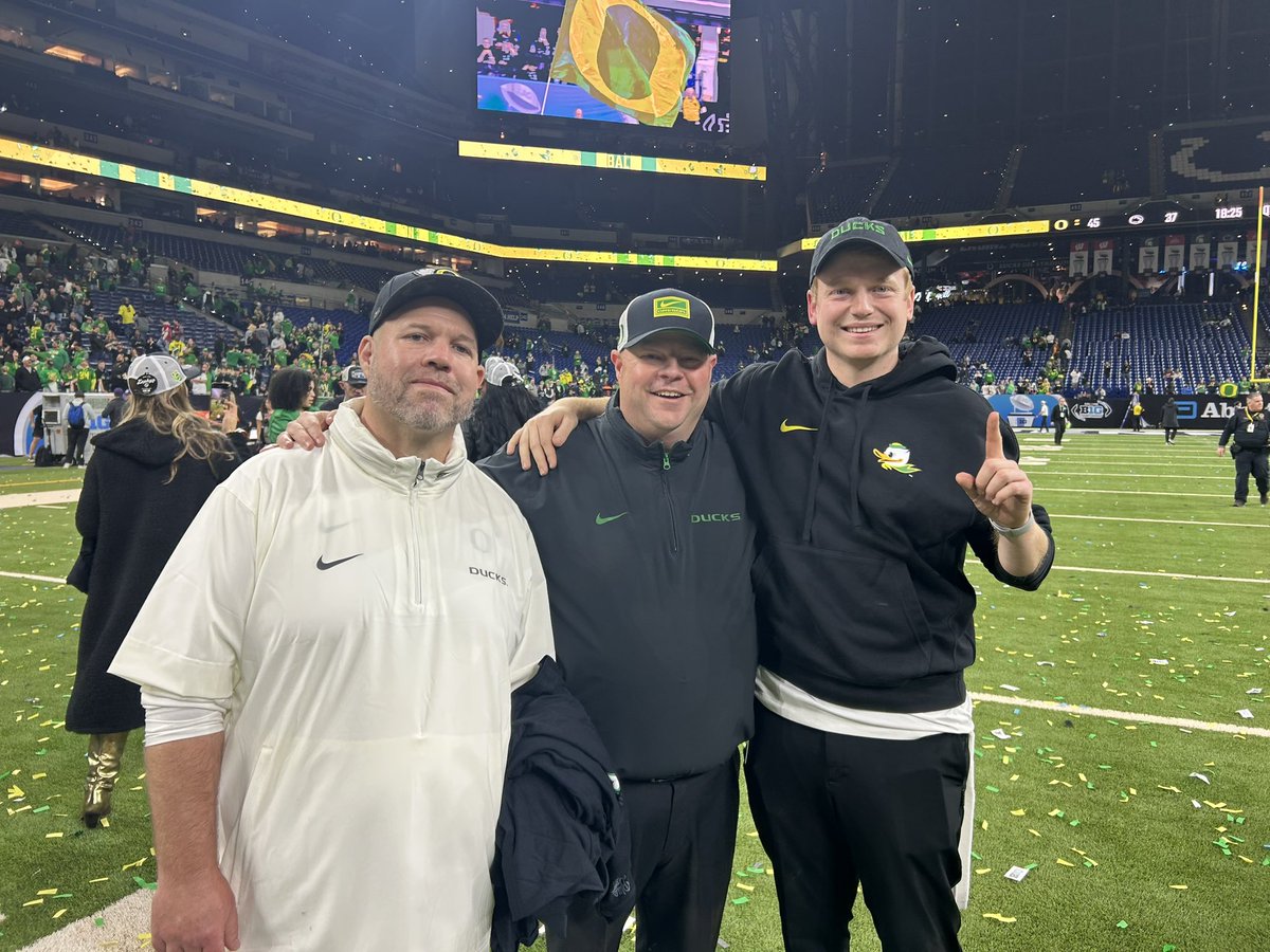 Your newest B1G Champions, the Oregon Ducks!

#GoDucks #DuckSwag