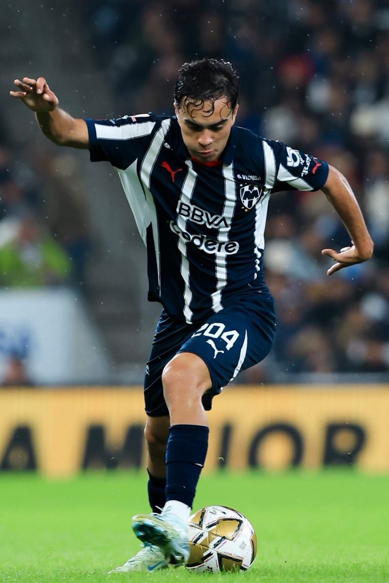 Muy feliz y agradecido de poder cumplir un sueño que he tenido desde niño. Gracias a dios, al monterrey y su gente. 💙

Vamos por la sexta. ⌚