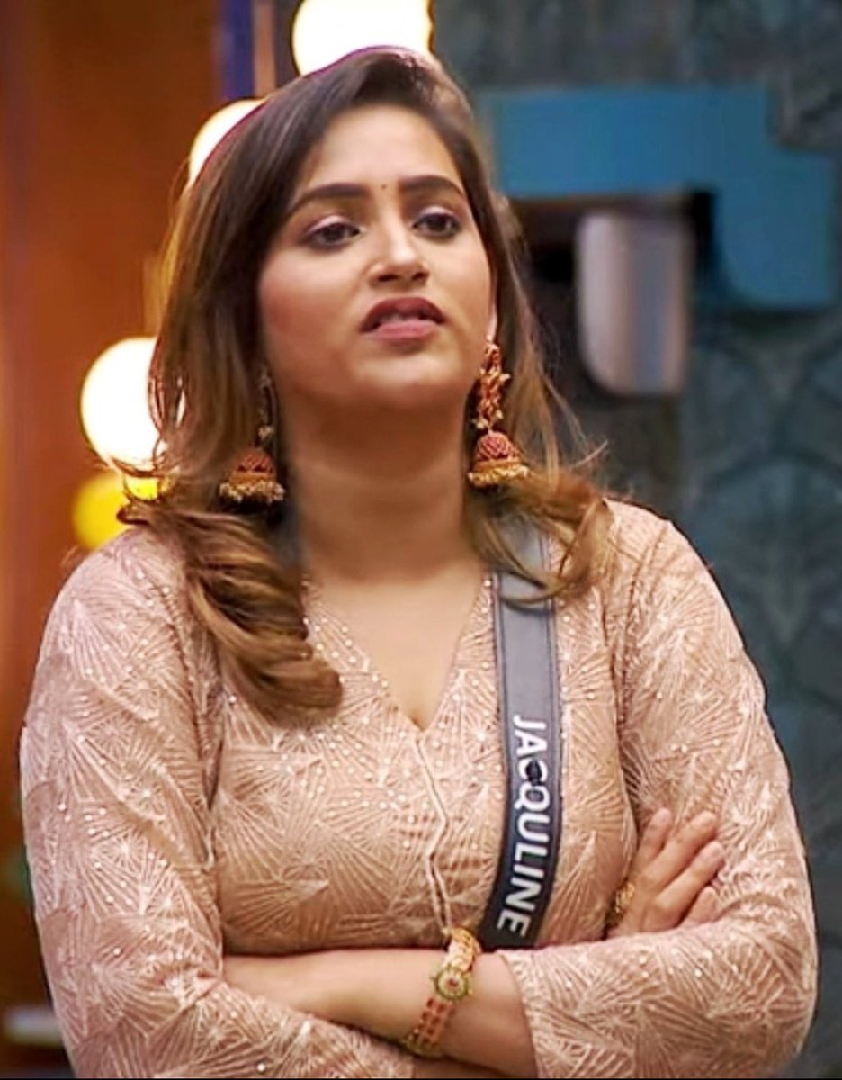itsme_aishu's tweet photo. Just for a weekend show appreciation FROM HOST has made #Manjari to exhibit so much arrogance🤮,

#Jacquiline made it after being on continuos nomination for 8 weeks with PPL's support with 0 arrogance👏🫶

#BiggBossTamil8
#BiggBossTamil
#BiggBossTamilSeason8
#Bigboss8tamil https://t.co/OnLN4eeWea