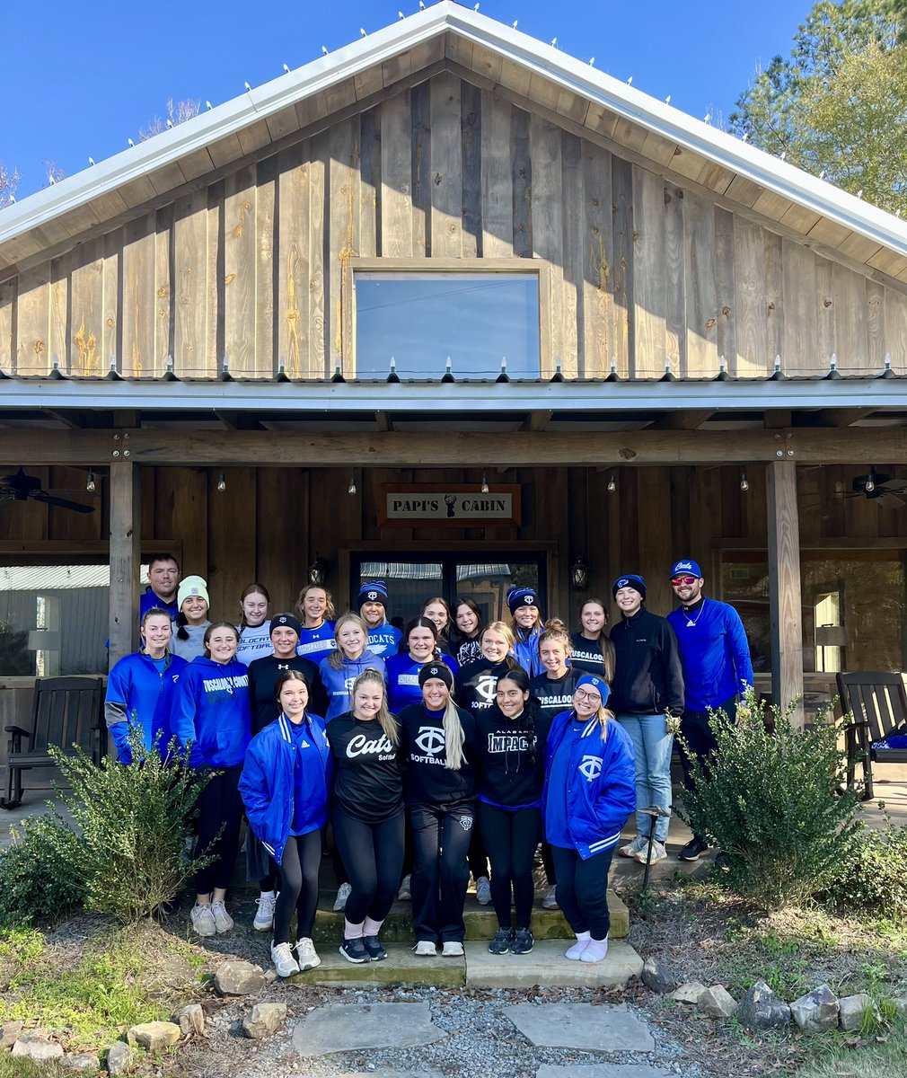 Team Camp ✅

#GoCats | #SetApart