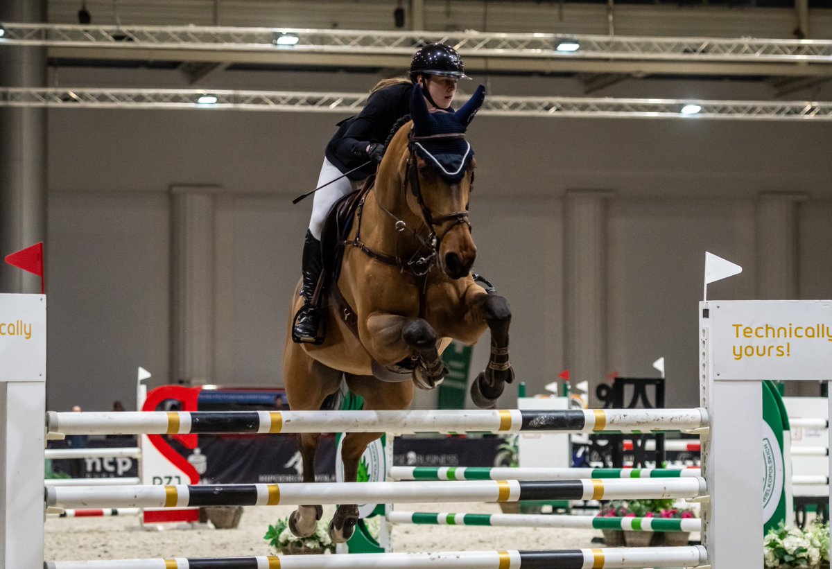 KadraSkokipl's tweet photo. #Cavaliada Poznań - najlepsze wyniki reprezentantów Polski w piątkowych konkursach turnieju 06/12/24 :
🔹 CSI4 LR 150 - 4m. Michał Kaźmierczak KALAHARI ROCK
🥈 CSI4 140 - 2m. Tamara Tybulczuk SZIFO
🔹 CSI4 Speed & Music - 13m. Maciej Handzlik FIORA SUNRISE
🔹 CSI4 135 - 8m. Anna Siwicka CON-CHACCO
🔹CSI1 135 - 5m. Andrzej Głoskowski OLZA 
🥇CSI1 130 - 1m. Aleksandra Kozłowska NABAB
🥇CSIAm 120 - 1m. Natalia Skibińska JAMBO
🥇CSIAm 110 - 1m. Alina Dziamska OKARYNA DZ
🥇WTR Finał juniorzy - 1m. Marcel Soforek COUPON 6
Gratulacje !!! 
📸 @alicja_fotoali  @FotoElissa_   @Cavaliada