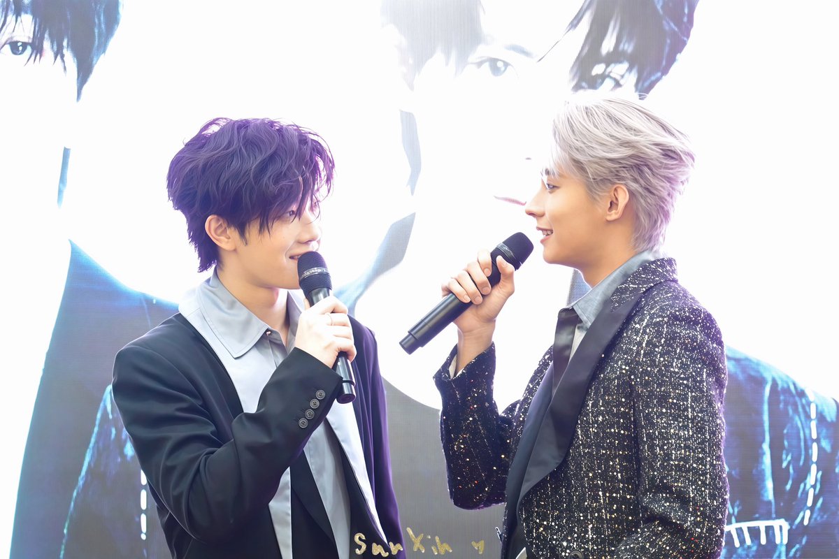 sunx0418's tweet photo. 又被治愈到，昨天又累又快乐
下次见💐

#BOTWTTYfirstfansigninshanghai 
#TutorYim 
#TutorKrp 
#Mynameis_yim https://t.co/HZUHU6Wqs6