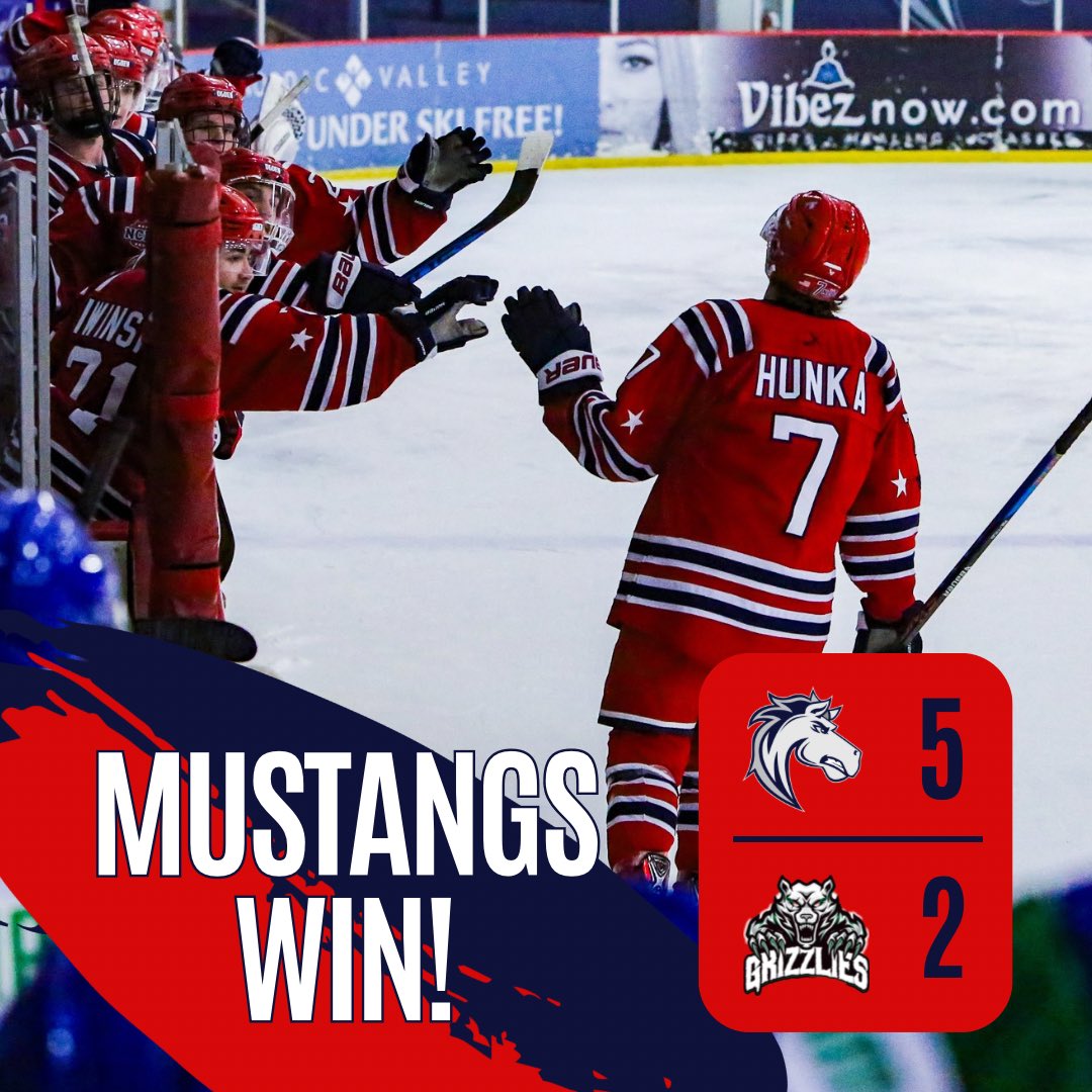 Mustangs complete the weekend sweep! 🧹
