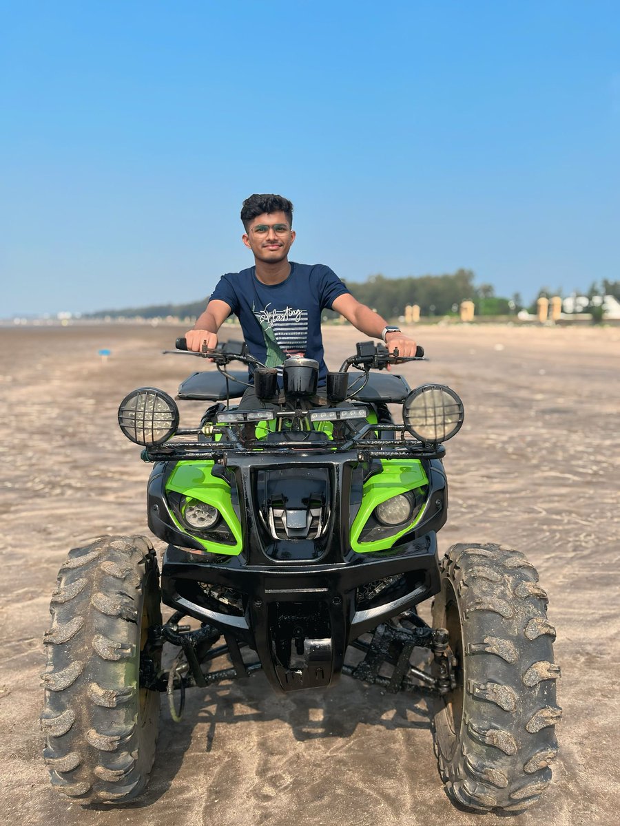 ComradeManas003's tweet photo. 📍Daman Jampore Beach
Blackish mud-colored water, scenic beauty, and cultural vibe..
#Daman #Jampore #Beach https://t.co/xBCYm26uuf