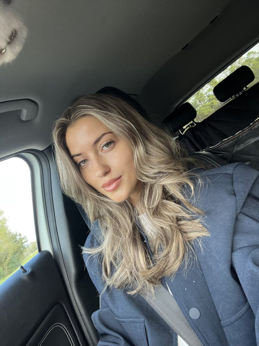 Hannah Rickard tweet media