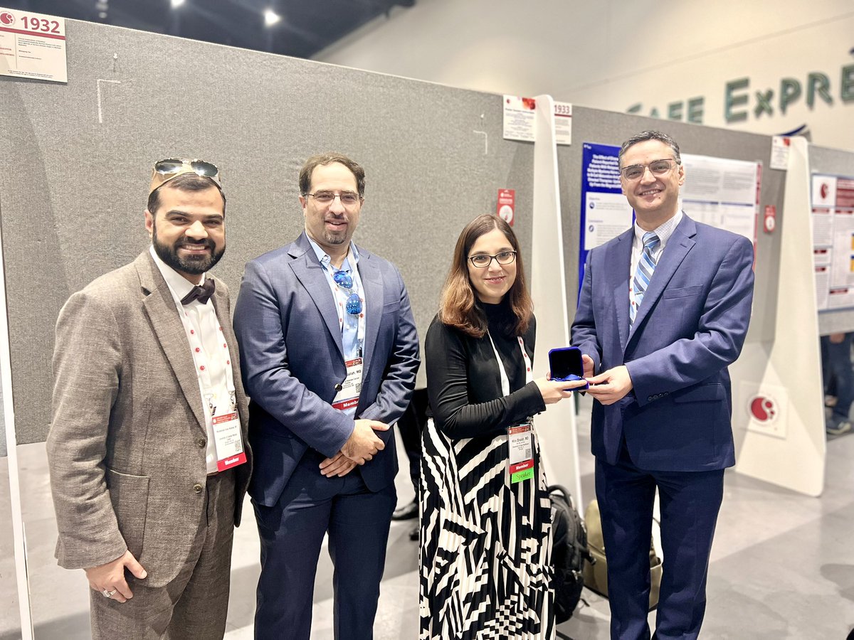 Abdallah81MD's tweet photo. Huge congratulations to @hiragss, @j_snyder0132, and @AnasZayad for winning the USMIRC Medal awards! 🎉
#USMIRC @USMIRCNEWS @ASH_hematology #mmsm #MedTwitter @OncoAlert https://t.co/tCivVoE78z
