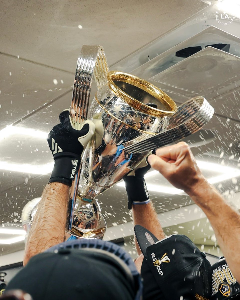 LAGalaxy's tweet photo. 10 years in the making… https://t.co/5NlwUpn1FJ