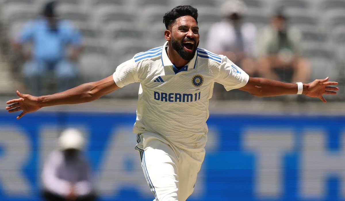 JohnyBravo183's tweet photo. Boundaries scored in this series:

Steve Smith: 0
Mohammed Siraj: 2

Siraj has also dismissed Smith in this series.

Dear Aussies respect the guy who owns your best player both in batting and bowling. https://t.co/UaXWZYuKaF