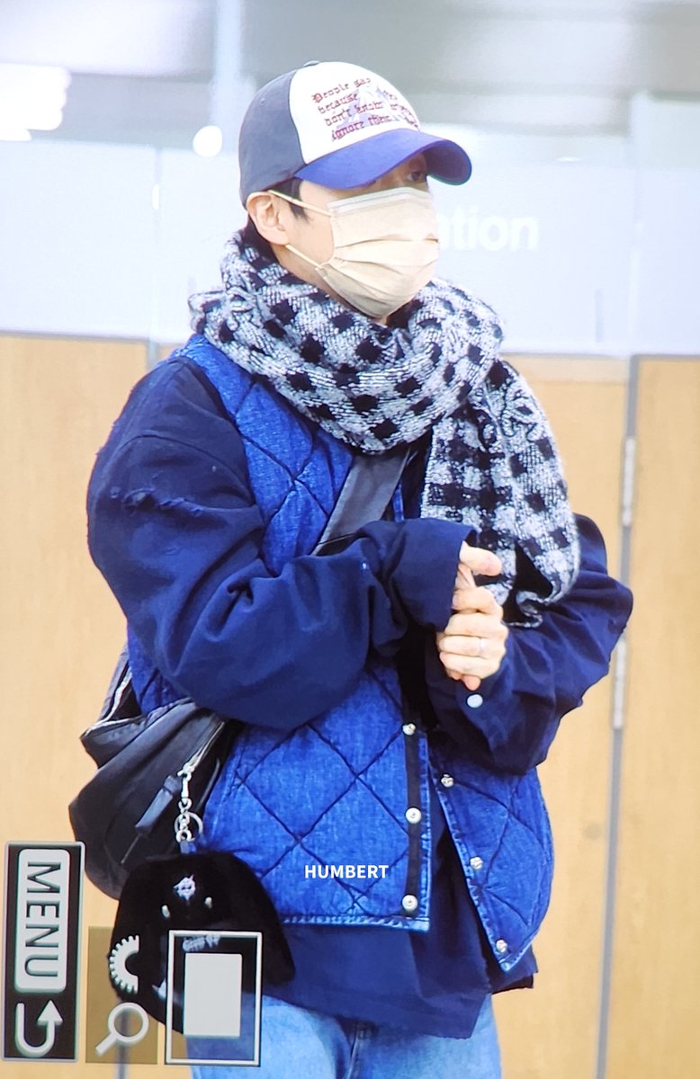 humbert0718's tweet photo. 241208 태민
#TAEMIN #태민 #テミン
한국 도착~~ https://t.co/11z4Bs1Ieh