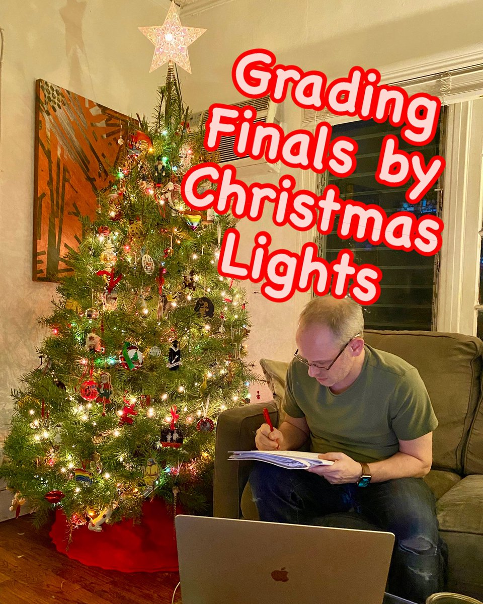 FCermak's tweet image. Grading #finals bye #Christmas tree lights - #teacherslife #university