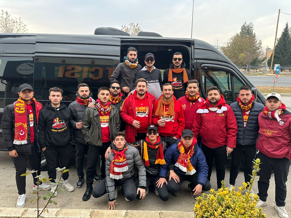 uAGaziantep's tweet photo. BU YOL ŞAMPİYONLUK YOLU!

GELİYORUZ!

#ultrAslanGaziantep #uAYurtiçi https://t.co/CEDXIpRlKa