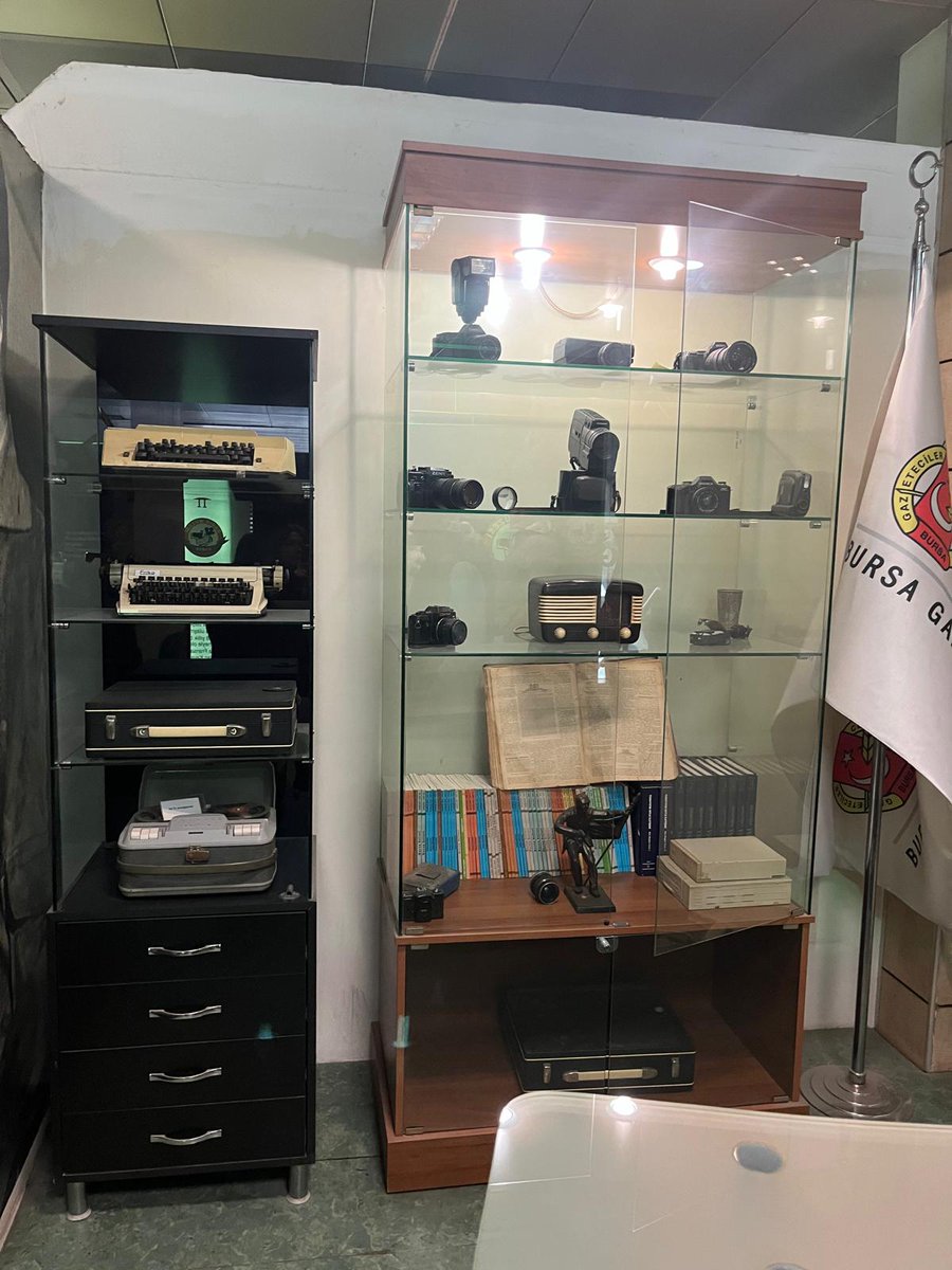 Okulumuz Halkla İlişkiler alanı  Bursa Basın Müzesini ziyareti etti.