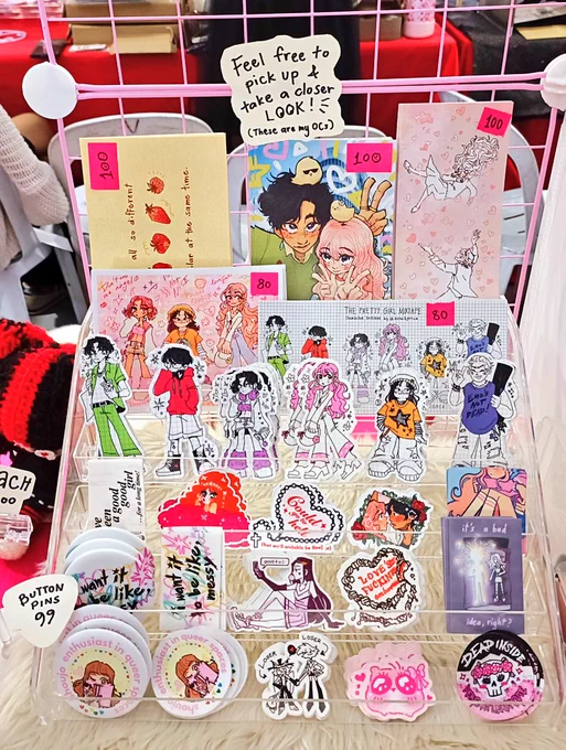 hi!! we here at paskomiket day 2, B11!! 🩷🖤⭐✨ 