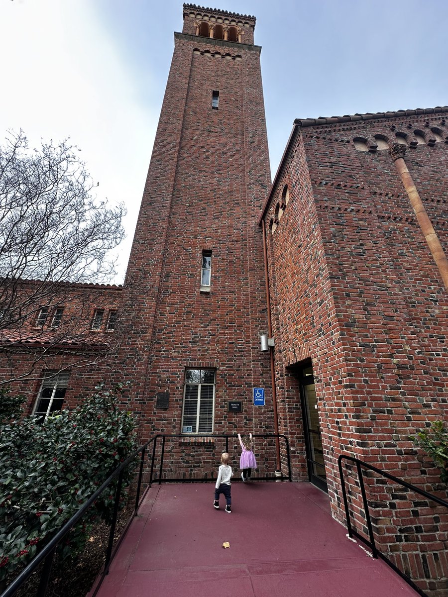 Great day with the family and great day of hoops. Congrats <a href="/CHICOmbb/">Chico State Men's Basketball</a>, <a href="/TylerNewton41/">Tyler Newton</a>, <a href="/Cody_Fueger/">Cody Fueger</a>  on the big wins today. Biggest win of the day though was watching these two enjoy being in the gym and cheering on their Mom &amp; Dads Alma Mater.