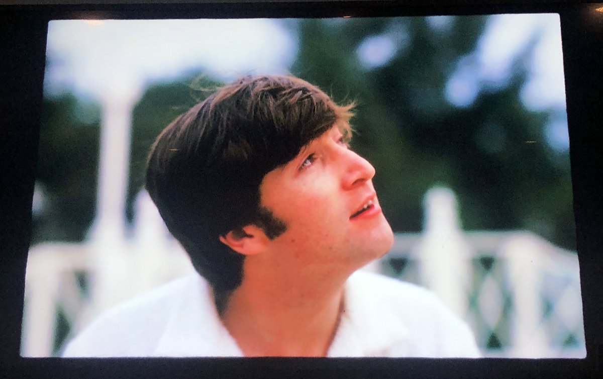 lesbeatnet's tweet photo. Have too much thought on you today. @johnlennon ๐ค
from
#eyesofthestorm
@PaulMcCartney https://t.co/0y0425y7aS