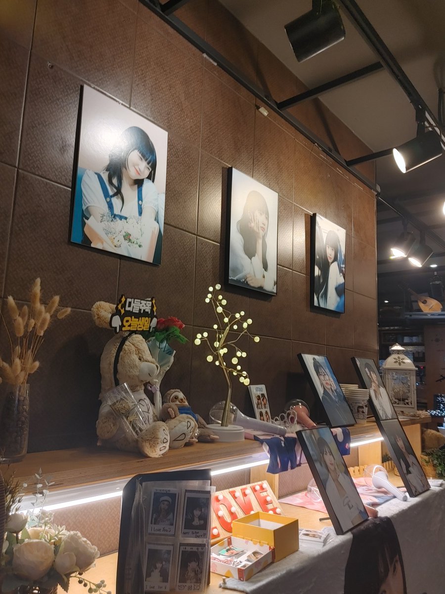 Long_Chen_Bin's tweet photo. 소은아 다음엔 일찍 올게...

#겨울에_찾아온_푸른_달콤함 
#트라이비 #TRI_BE #소은 #SoEun https://t.co/LeBCFByxq2