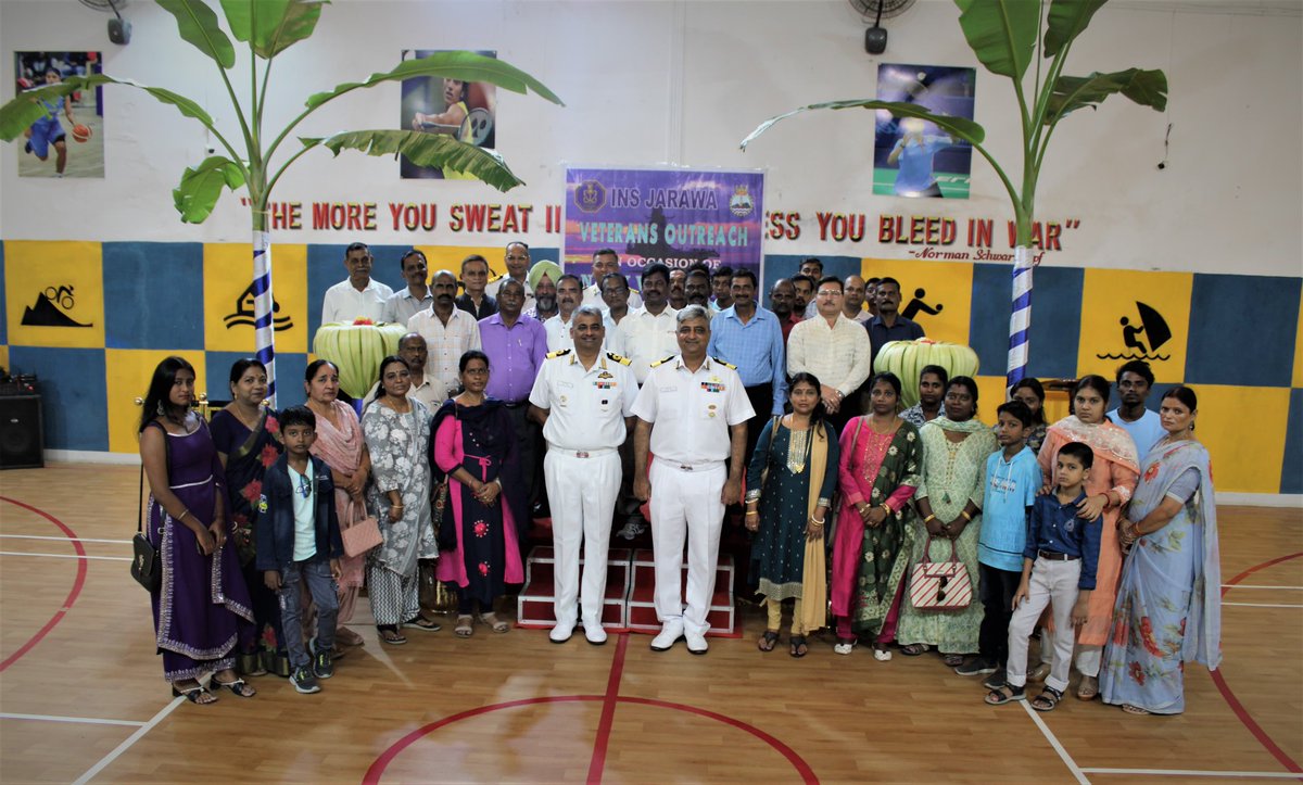 AN_Command's tweet photo. #ANC
#INSJarawa hosted a special lunch with VSF/NMF/VeerNaris as part of #NavyWeek2024. A gesture of gratitude & respect for their sacrifice. #Cmde Prashant Handu,NM, Naval Component Commander graced the occasion & expressed his gratitude to the Veterans.
#VeteranOutreach https://t.co/IxjoQTJATD