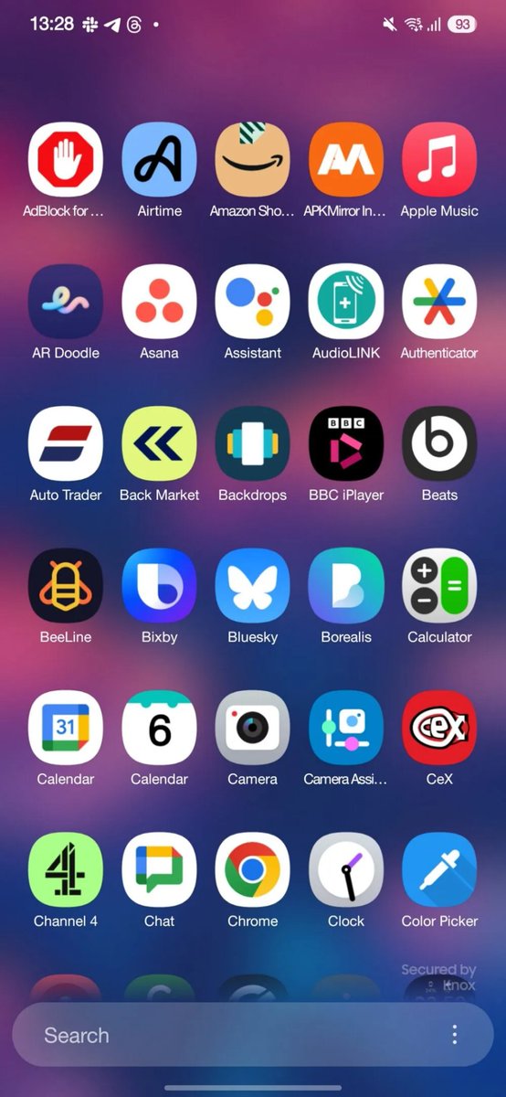 RoRiveraMX's tweet photo. ¡Samsung lo hizo! 📱

Con One UI 7, el cajón de apps ahora es:

Vertical 🔄.
Más limpio 🧹.
Barra de búsqueda abajo ⬇️.
Memoria de posición 🧠.

¿Prefieres el diseño horizontal ➡️? ¡Puedes volver!
¿Qué te gusta más? ¡Te leo! 💬 https://t.co/HjV3MSoqD6