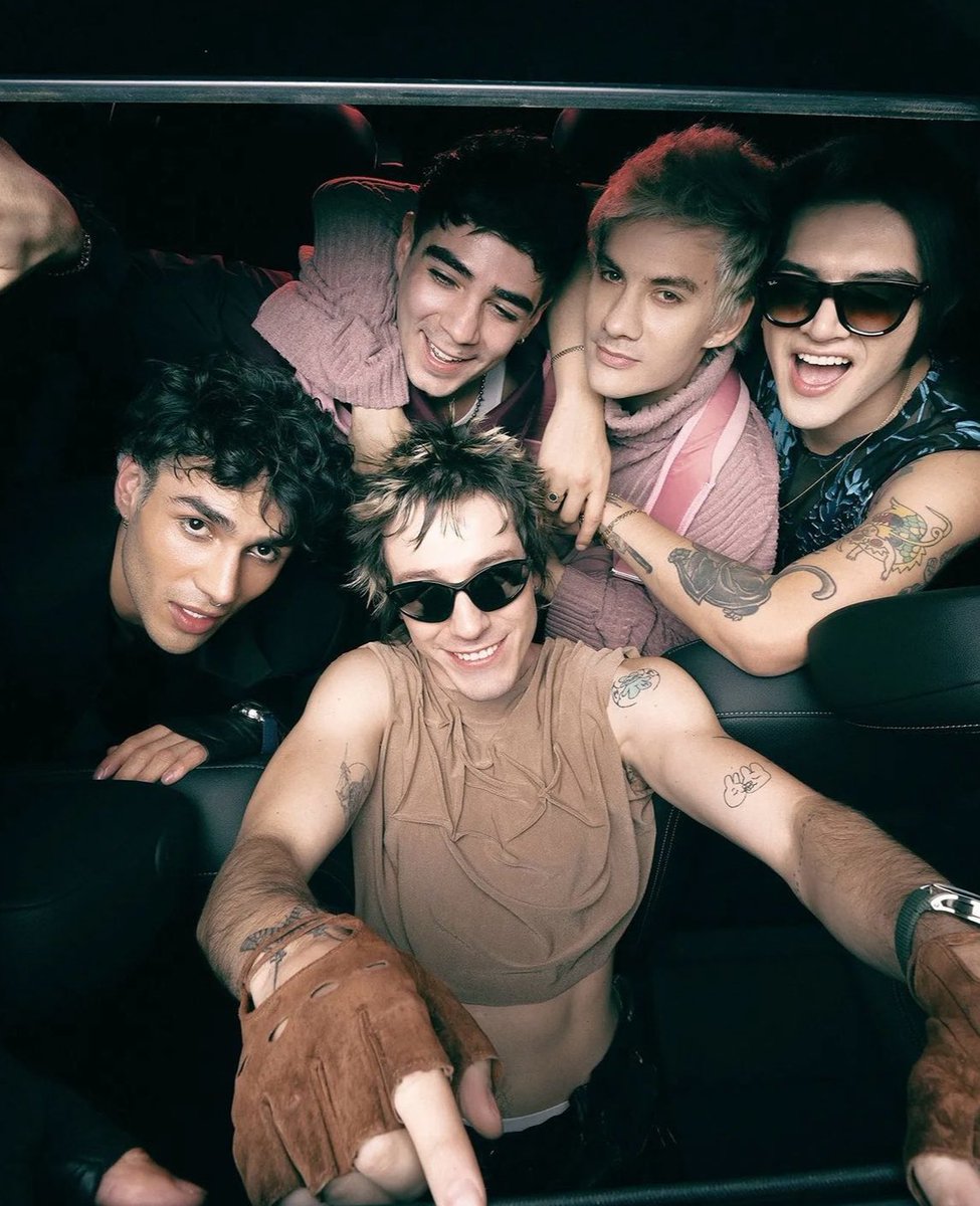 stillgrdge's tweet photo. “cd9 estará para siempre pero esto es una despedida” jos canela 07 dic 2024 https://t.co/O9CpEulTzo