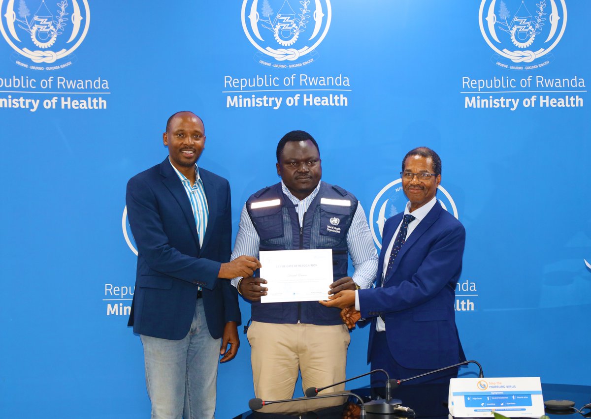 WHORwanda's tweet photo. 3/ 🇱🇷🇺🇬 🇸🇱 #AVoHCSURGE experts helped restore critical services in an outbreak that heavily impacted health workers by allowing them to recover &amp; helping safeguard patients. "We appreciate your dedication &amp; spirit of solidarity with #Rwanda" said Health Minister @nsanzimanasabin https://t.co/WdL3Usg8zm