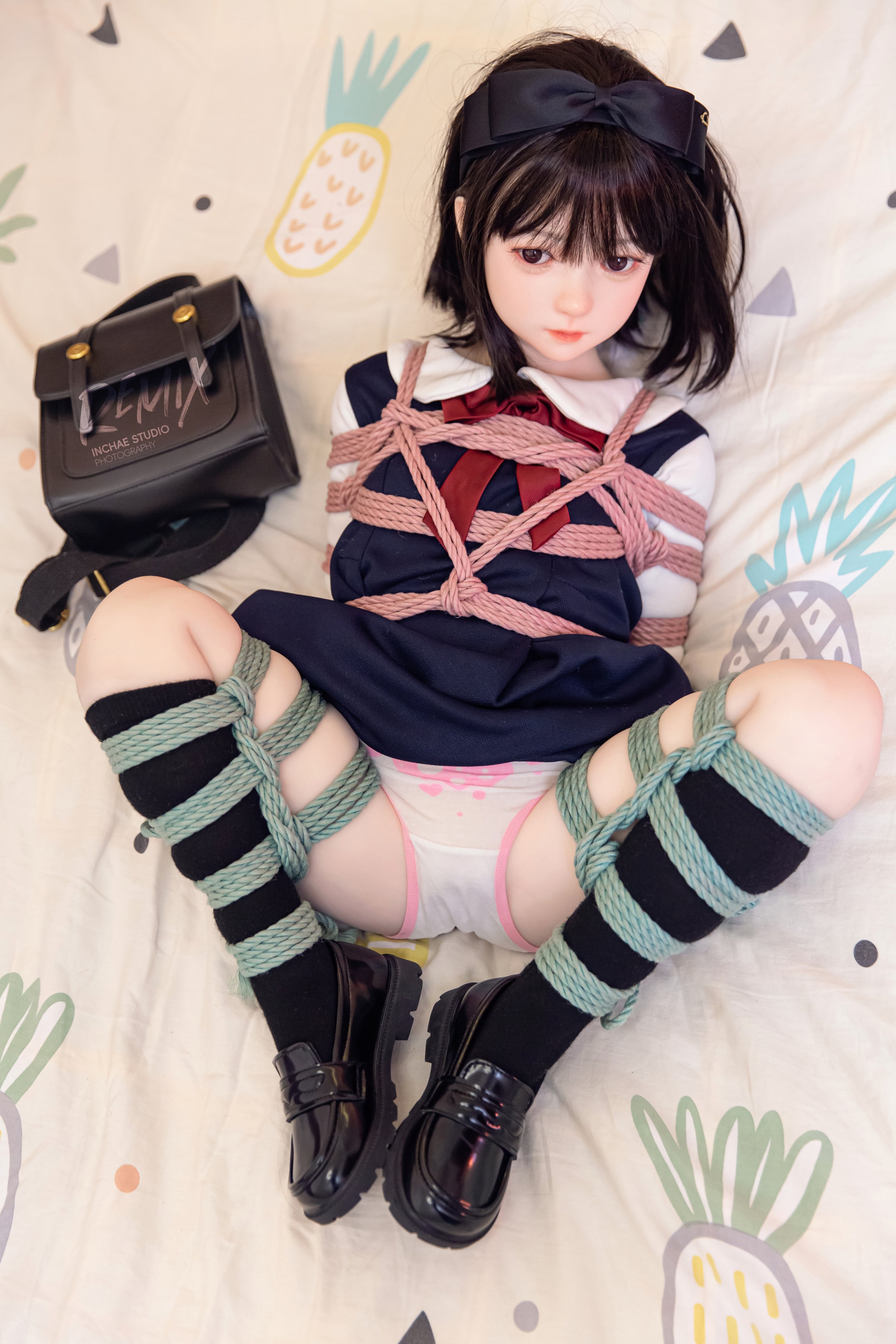 ラブドール　緊縛 