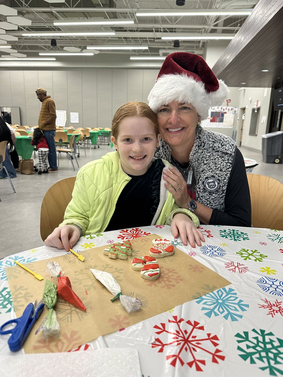 Melanie Gable tweet media