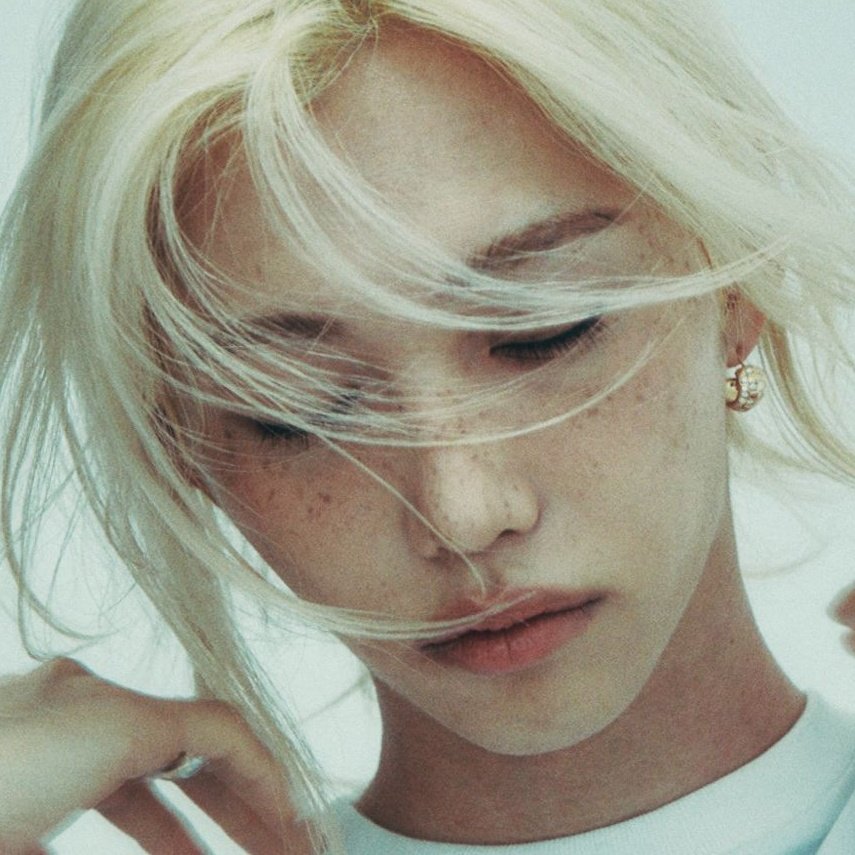 THE most insane face card : lee felix