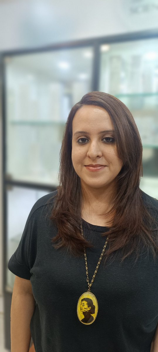 CornerPriscilla's tweet photo. Layered styles, reinvented with modern texturising and blowdrying techniques can give your hair a whole new persona and the wearer a pride in the quality and finish of their well designed mane
#HairVibes #ModernHair #TexturedHair #HairCareTips #HairstylistLove #HairDesign #HealthyHairJourney