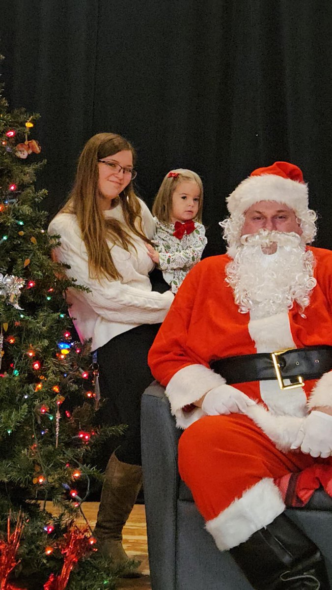 Kristin Munrett tweet media