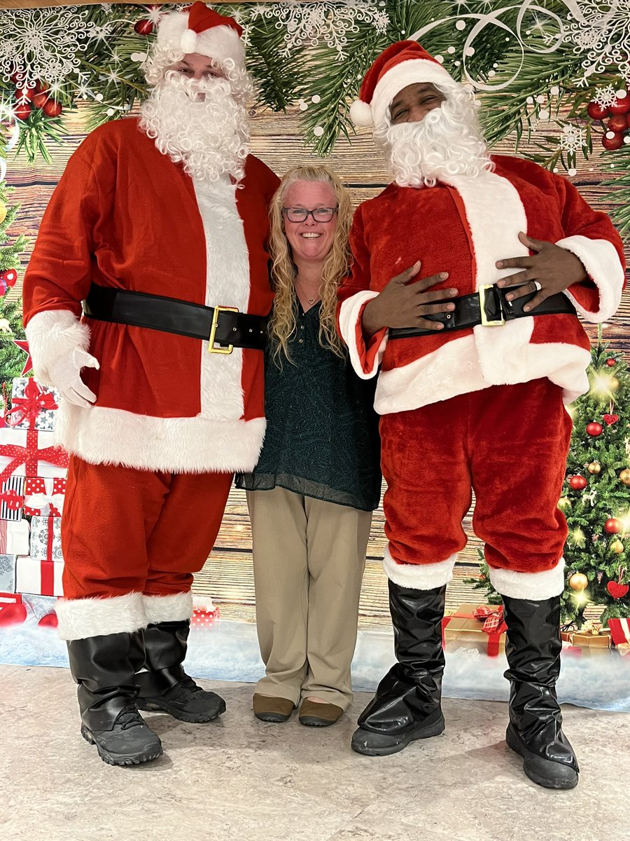 Kristin Munrett tweet media