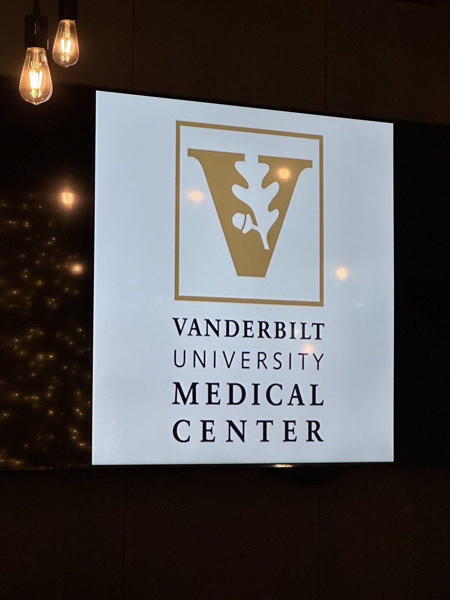 YuWeiChenMD's tweet image. Happy to reunite with co-fellows at Vandy reception at ASH2024  @vpatelmd @VUMCHemOnc @EdenBiltibo @VUMC_Cancer #ASH24 @ChrisCannMD @TSpauldingMD  #Shakthi #Dixon