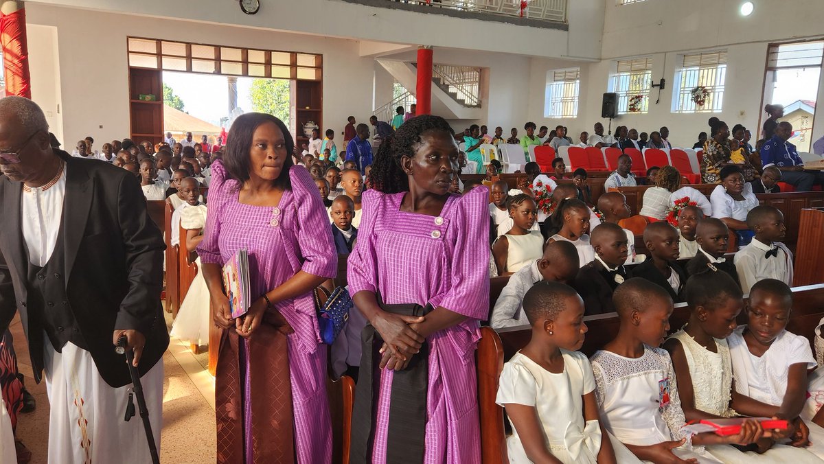 coufamilytv's tweet photo. Join us for a historical moment as we gather for the Induction Service of the Archdeacon Ven. Rottan Kenneth Kampi and Maama Bety Sanyu Lukwago of the Nassuuti Archdeaconry in Mukono Diocese! 🎉🙏🏾 #Induction #Service #Archdeacon #Church #Diocese @ChurchofUganda_ https://t.co/vXWVdzNFaf