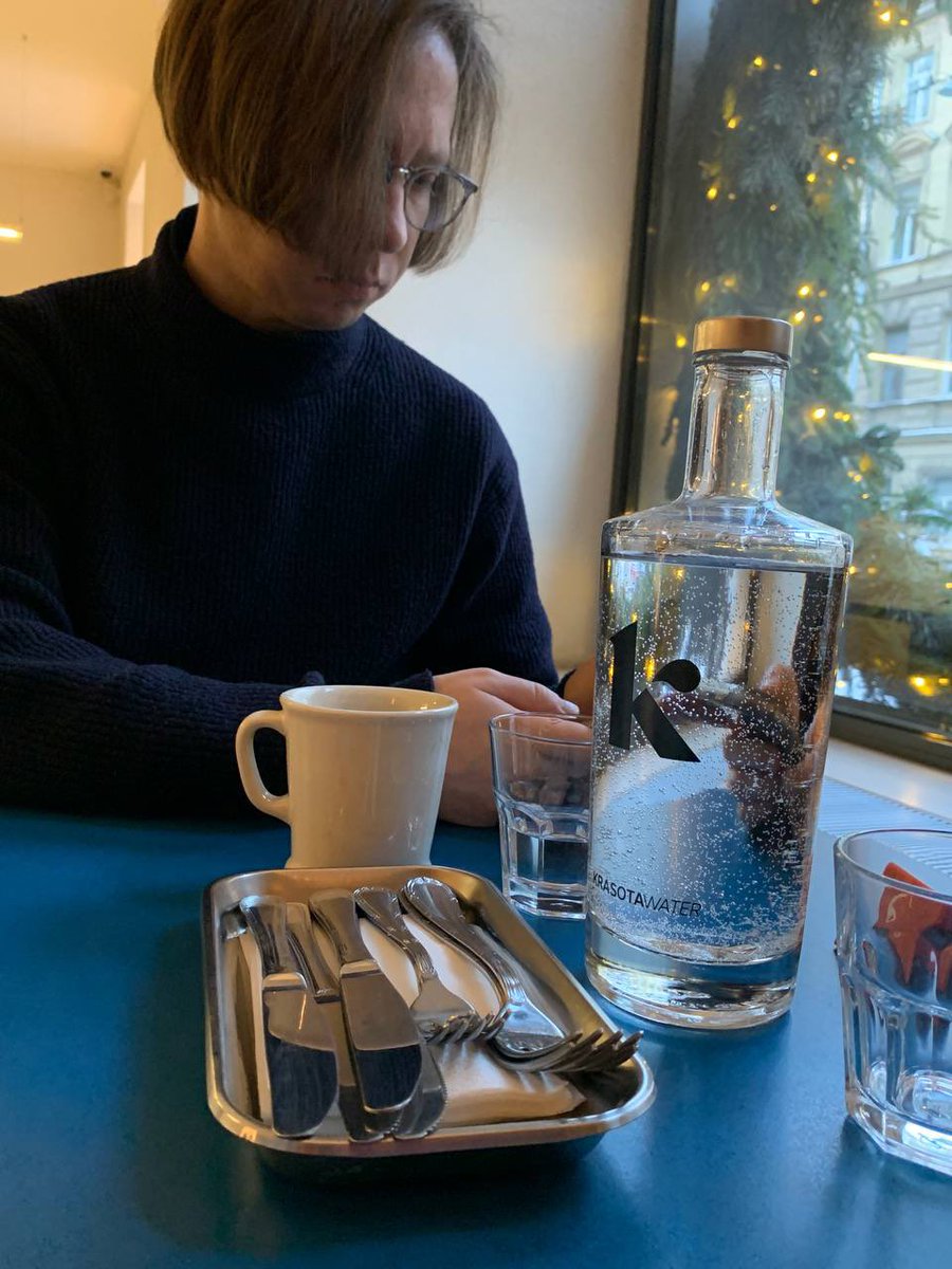 котенок-почтальон tweet media