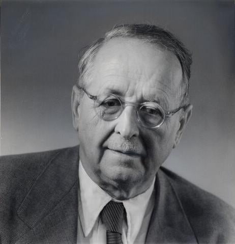 Today commemorates the death anniversary of one of the most influential mathematicians of the twentieth century, theoretical physicist and philosopher, Hermann Klaus Weyl who died on this day, 8th December 1955 in Zürich, Switzerland.
σᵘ∂ᵤψ = 0