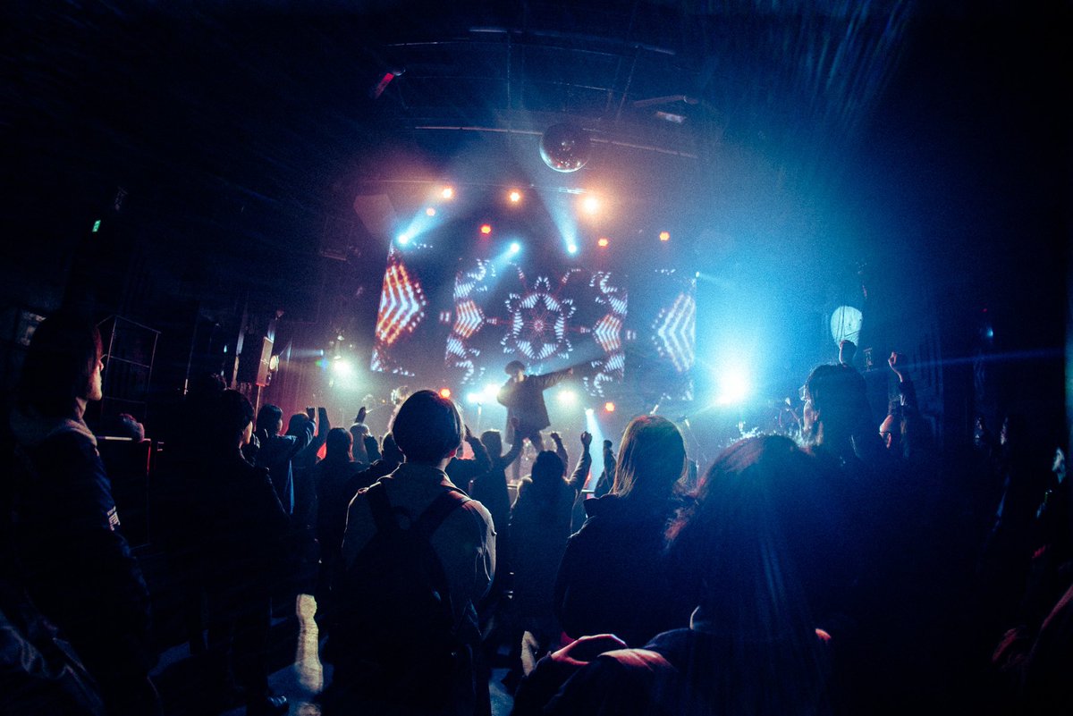 AS I AM
2nd Full Album【DRAMA】Release SHOW
&amp;5th EP 【LOVERS】 Release Tour Final
ONE MAN SHOW

ご来場頂き誠にありがとう御座いました。

-SET LIST-

-SE- DRAMA KO drum solo
1.Chance!!
2. FIRE
-MC- Sleeples Nights
3.Sleeples Nights
4.Head&amp;Heart
-MC-行かないで
5.行かないで
6.Shadow