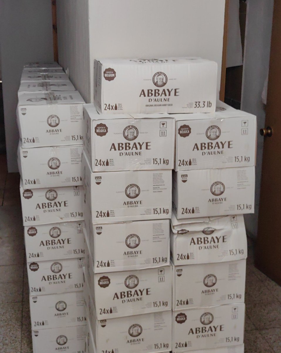 thelast094's tweet photo. Con mucho entusiasmo me complace informarles que ya llegó a Guatemala la cerveza más antigua del mundo Abbaye D'Aulne. Certificada por el sello "Cerveza de Abadía Reconocida” protegido por la Federación Cervecera Belga y "Cerveza Belga Patrimonio Mundial" por la UNESCO. 🍺 🏅 https://t.co/oYTreHh5YT
