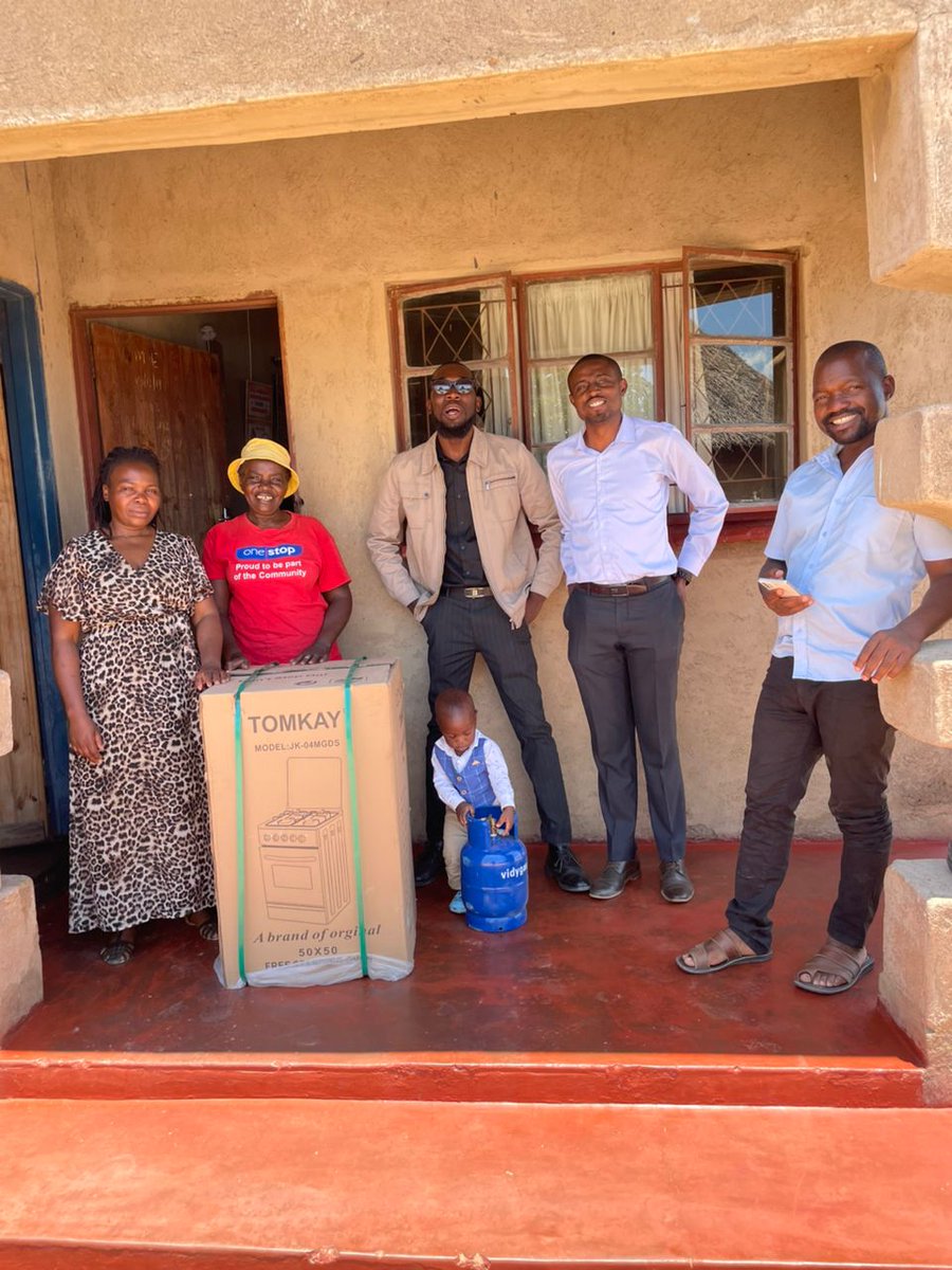 missiongoweb's tweet photo. Mission Go's token of appreciation to Mrs Mango of Zvido, Mutoko for hosting and keeping MG evangelists since 2022
#mission #mutoko #reachingtheunreached #adventist #sda #zimbabwe๐ฟ๐ผ https://t.co/FIo72QU6dF