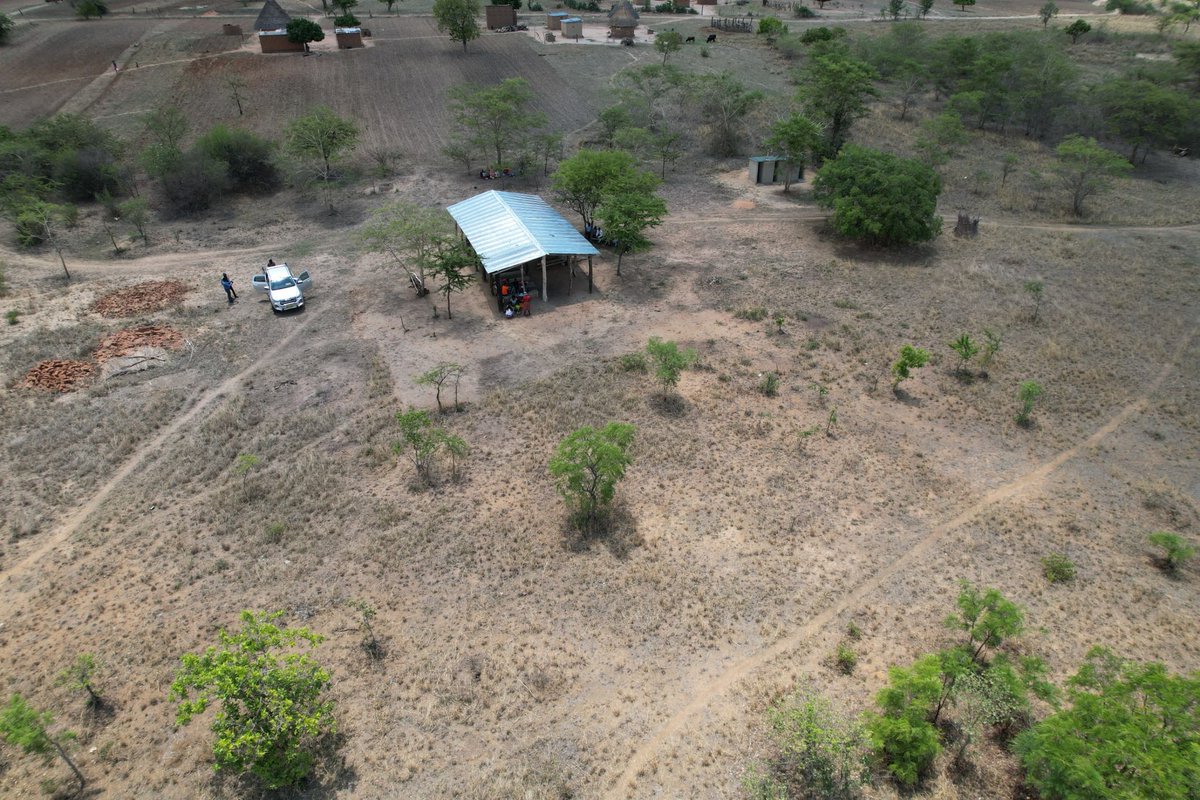 missiongoweb's tweet photo. Sabbath visit to Zvidozvevanhu Church in Mutoko yesterday (07/12/24). Wonderful time fellowshipping with the brethren
#mission #mutoko #reachingtheunreached #adventist #sda #zimbabwe๐ฟ๐ผ https://t.co/6tmRR0KJHn