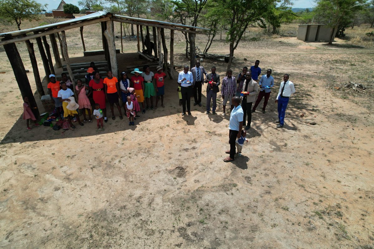 missiongoweb's tweet photo. Sabbath visit to Zvidozvevanhu Church in Mutoko yesterday (07/12/24). Wonderful time fellowshipping with the brethren
#mission #mutoko #reachingtheunreached #adventist #sda #zimbabwe๐ฟ๐ผ https://t.co/6tmRR0KJHn