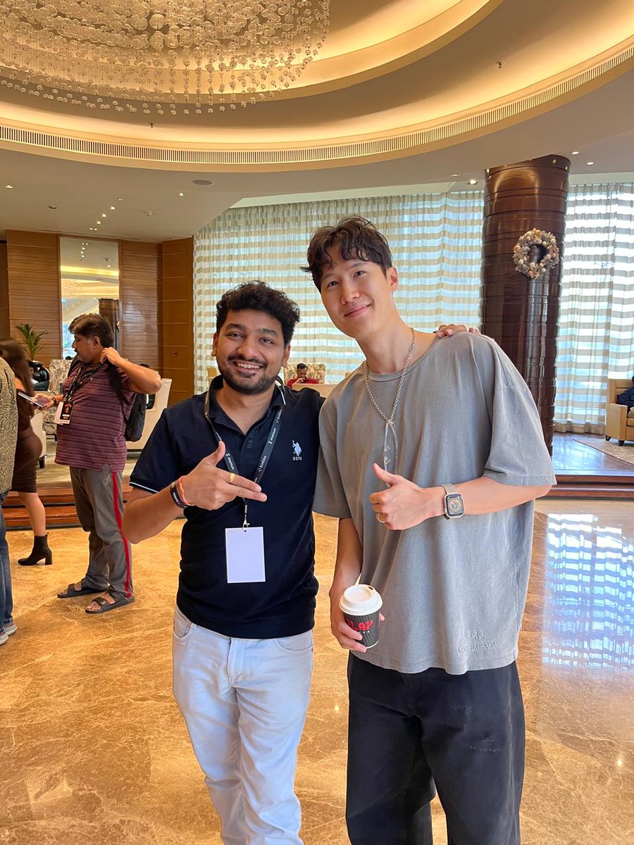 Dhruv4Ai's tweet image. Proud to represent Neurolov at #Metamorphosis2024 in Bangalore
Shared Neurolov's vision in AI x Web3 while connecting with amazing KOLs, Web3 experts, and VCs.
Exciting conversations on the future of decentralized innovation!
#Neurolov #AI #Web3 #Blockchain
#Metamorphosis2024