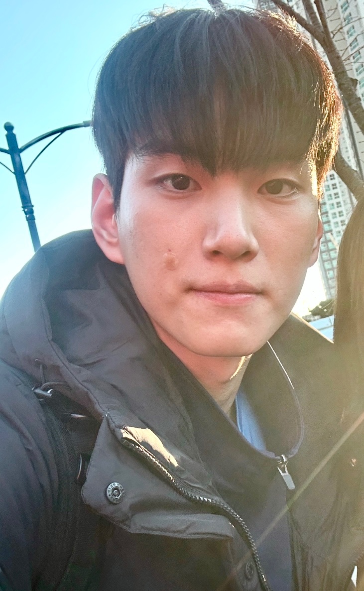 mi__ng99's tweet photo. 오랜만에 간 직관이었는데 비록 졌지만 행복했어 💗 

담 경기는 이길 거라 믿을게✨ https://t.co/e10sGXlgbh