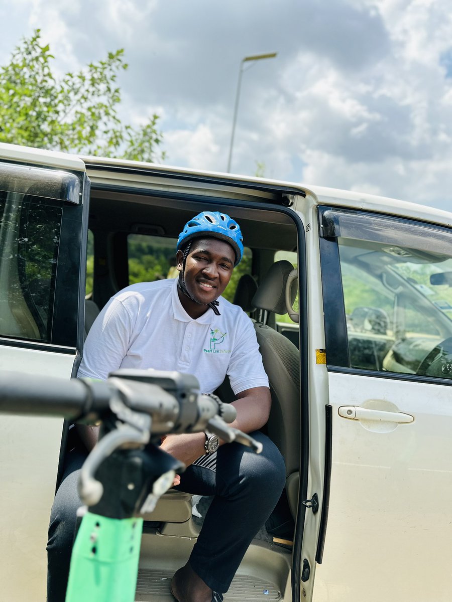 romeokofficial2's tweet photo. Exploring Nyandugu’s unique
ecosystem with @eWAKATech https://t.co/mPGWkRLCS0