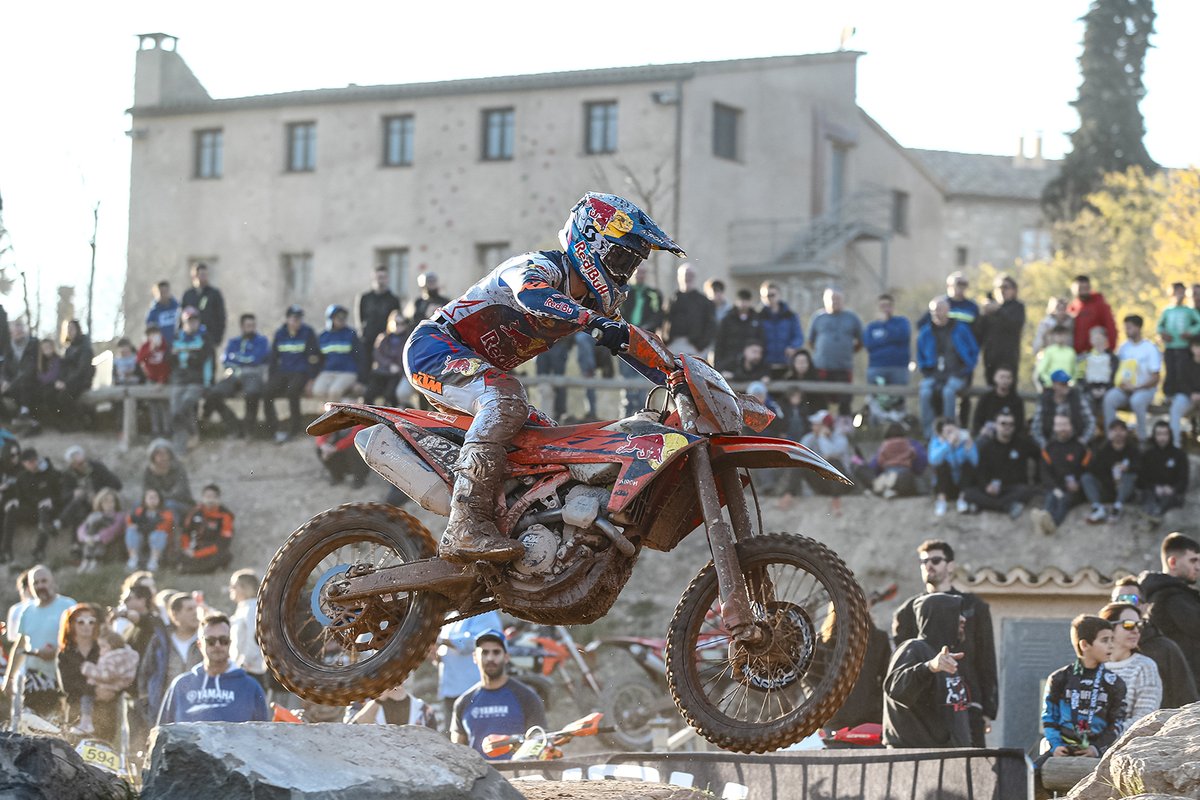 EnduRoc24: gran victoria y homenaje para Josep García

prokitespain.com/index.php/moto…

#EnduRoc24 #EnduRoc #JosepGarcía #Súria #LesComes #JordiQuer #KTM #Enduro #AlejandroNavarro #Alpinestars #RedBull #KTM250EXCF