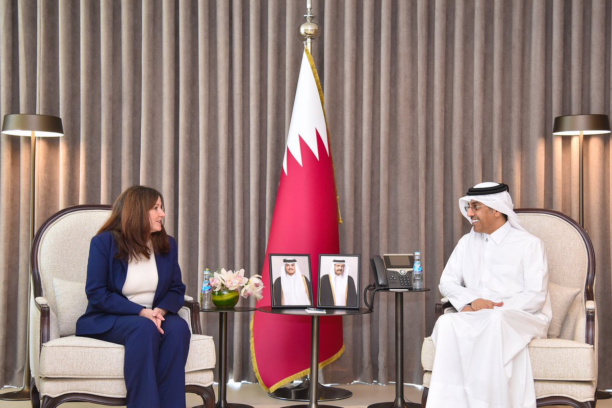 HE Minister of Labour Dr. Ali bin Samikh Al Marri met with HE Celeste Drake, Deputy Director-General of the International Labour Organization (ILO), and reviewed aspects of joint cooperation between the State of Qatar and the International Labour Organization (ILO).
#molqtr