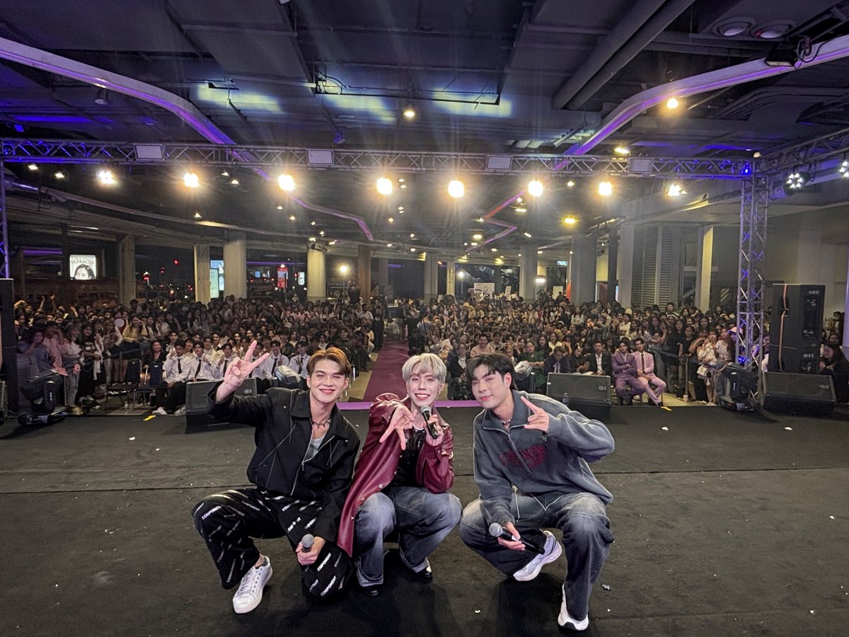 Maniact at Idol Exchange 50th anniversary ✨🎉

ขอขอบคุณ <a href="/IdolExchange_/">Idol Exchange</a> ที่ ให้เกียรติพวกเรา Maniact ร่วมสนุกในงานครบรอบ 50 ครั้ง Idol exchange ครับ ✨

#maniact_sn1 #maniact
#sn1_ent #safestudio
#IdolExchange50thanniversary #IdolExchangeXMico #idxentertainment  #MBKCenter