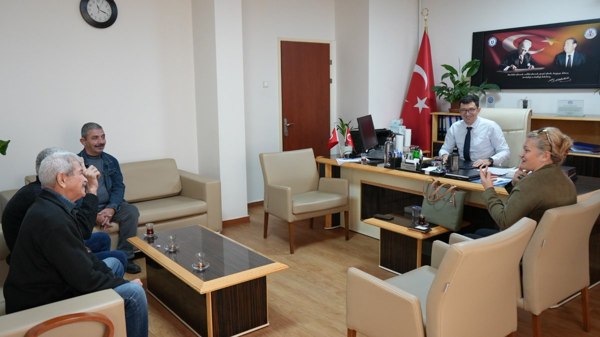 Aydın İşitme Engelliler Derneğinden Başhekimimize Ziyaret 

Hastanemizde, toplumsal duyarlılık çalışmaları kapsamında önemli bir ziyaret gerçekleşti.