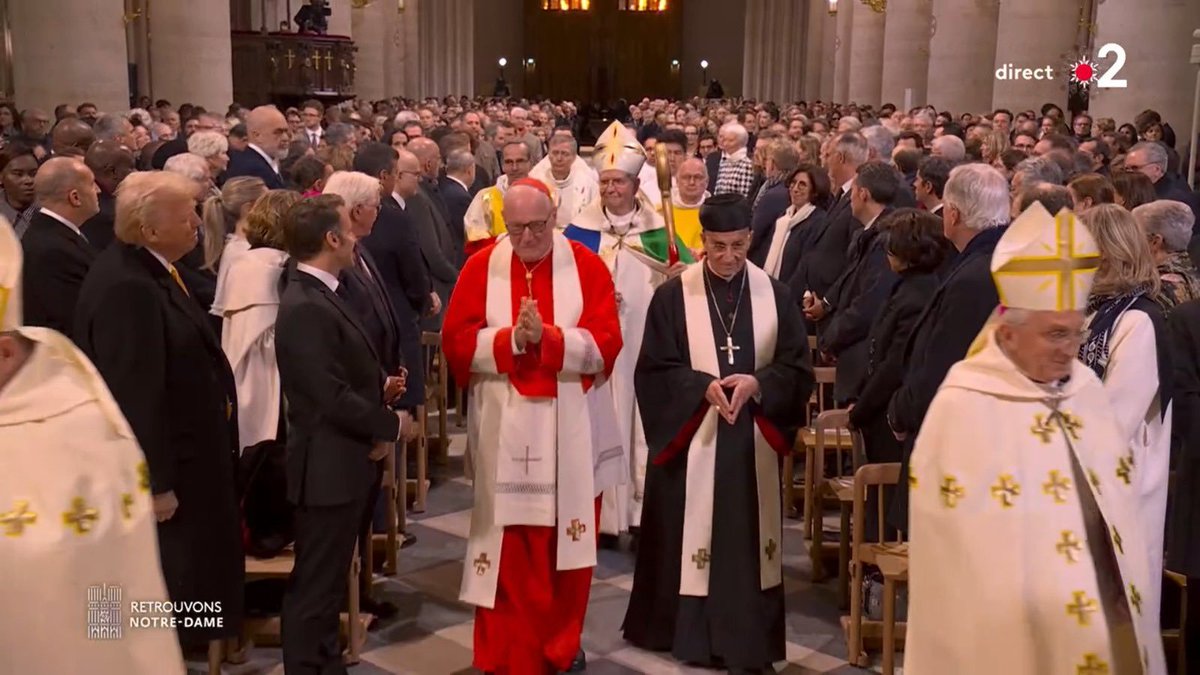 RnaudBertrand's tweet photo. Very symbolic of two competing visions of religion... At the exact same time you had: 
- In Rome: Pope Francis inaugurating a nativity scene displaying baby Jesus in a Palestinian keffiyeh, and pleading for "no more wars" (the nativity scene was built by artists from Bethlehem: https://t.co/PXXTJi5puU)
- In Paris: Notre Dame's reopening ceremony, filled with many of the world leaders responsible for the very wars Francis was decrying...

Religion either as a legitimizing instrument of power - a crown on its head - or religion as a thorn in power's side, standing with the powerless. 

It's not even a religious matter, it's a contradiction intrinsic to our humanity: do you fight for what's right and confront uncomfortable truths, or do you comfortably align with power? My Bible reading might be rusty, but I seem to remember Jesus having some pretty clear opinions about this particular matter...