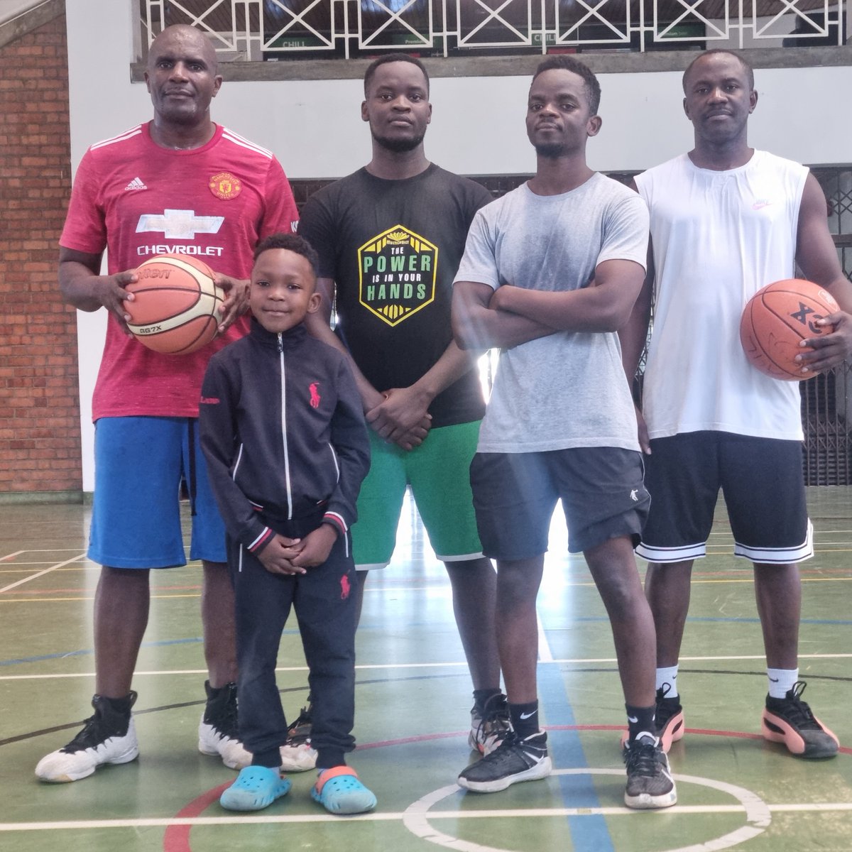 sundayballmw's tweet photo. Season "X" Week 45 CHAMPS - #11 "Da Beast" S. Mkandawire, "Eddo" E. Mattaya, #67 "07" G. Zgambo, #40 "Paul B" P. Bagu & #94 P. Maliwa (Not In Picture)
#LastSunday
#Season10
#DPWars
#AnyGivenSunday
#ThisIsWhyWePlay
#ThisIsSundayBall
#SeeYouOnTheCourt
#ADecadeBalling https://t.co/myAbyP6iDt